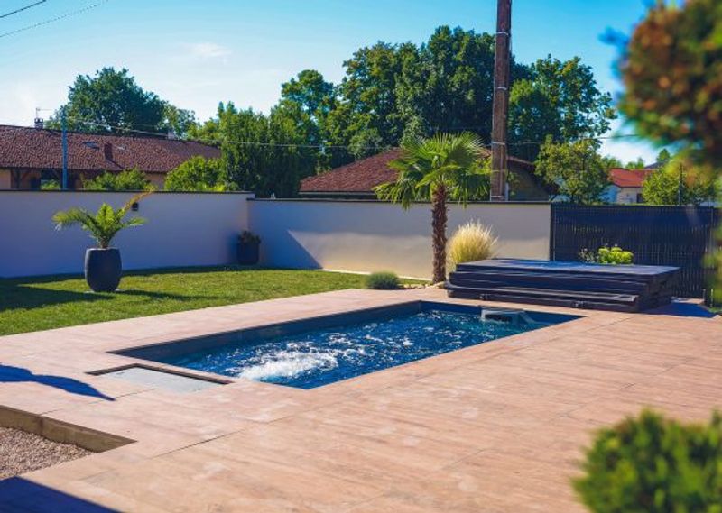 Enzo glassfiber svømmebasseng