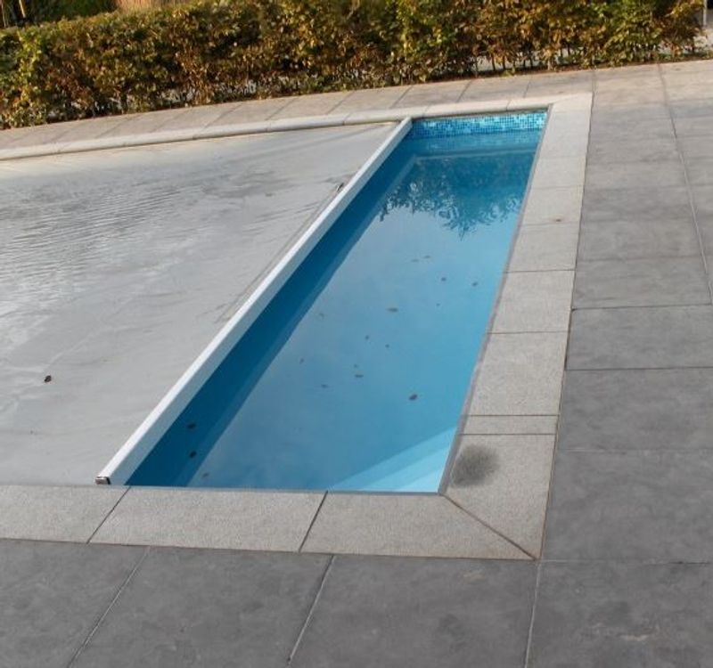 Aquaguard automatisk bassengtrekk til 4×8 svømmebasseng