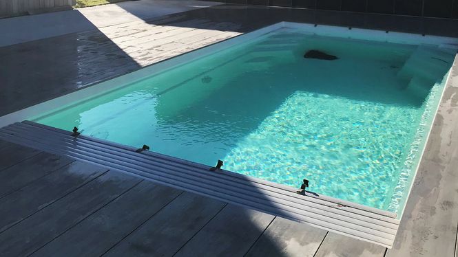 Hovedbilde Monaco 750 glassfiberbasseng med benk/beach-sone